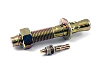 Клиновые анкера на складе.