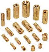 Крепление подвесных деталей в проблемных стенах